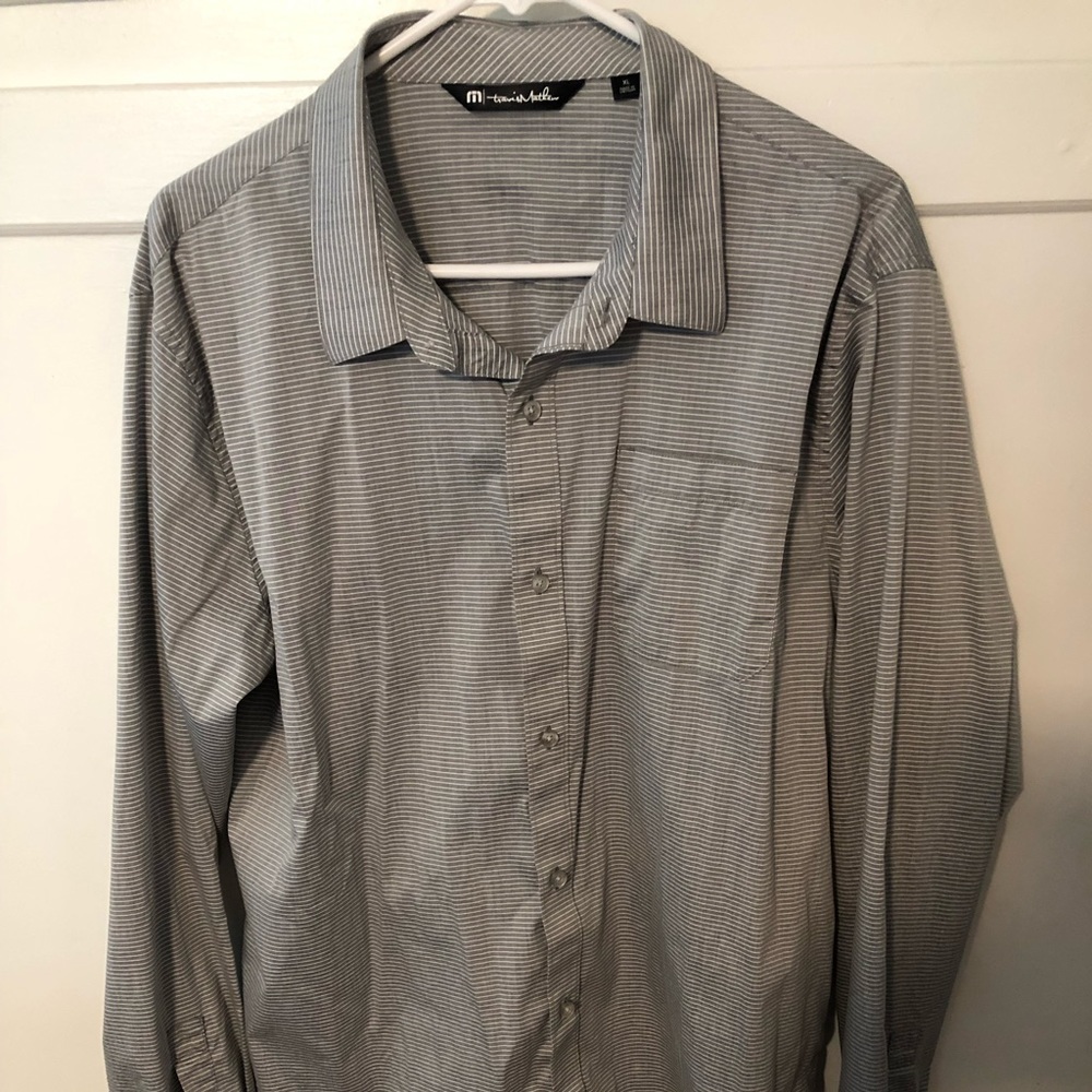 Travis Mathew XL long sleeve shirt.